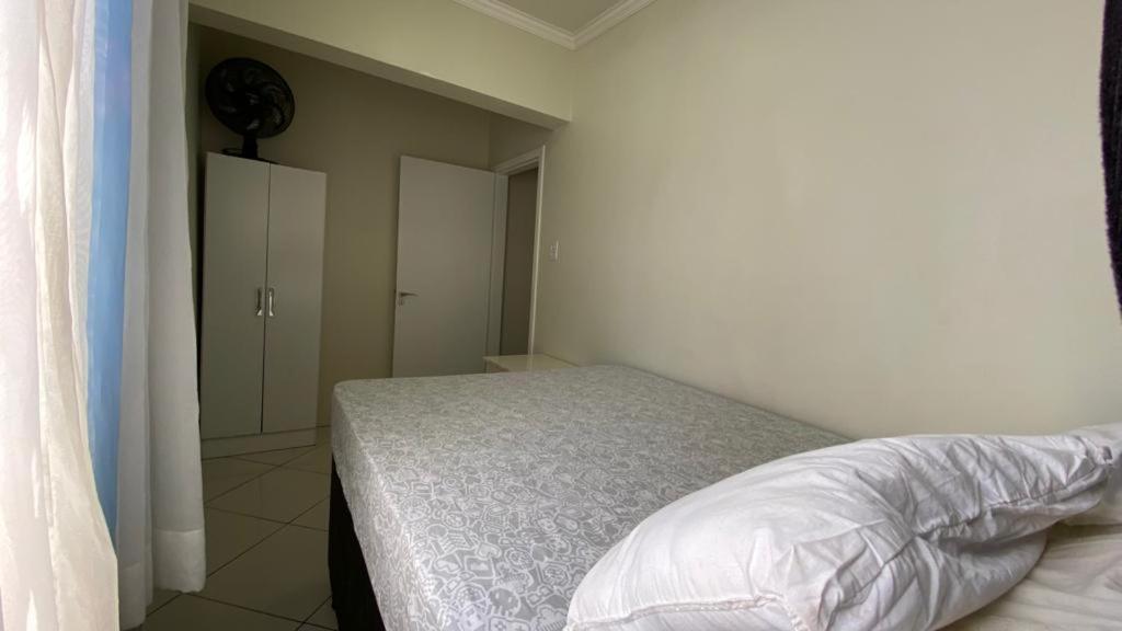 Vista Mar Lateral Adm Por Cancoq Guest House Balneário Camboriú Exteriör bild